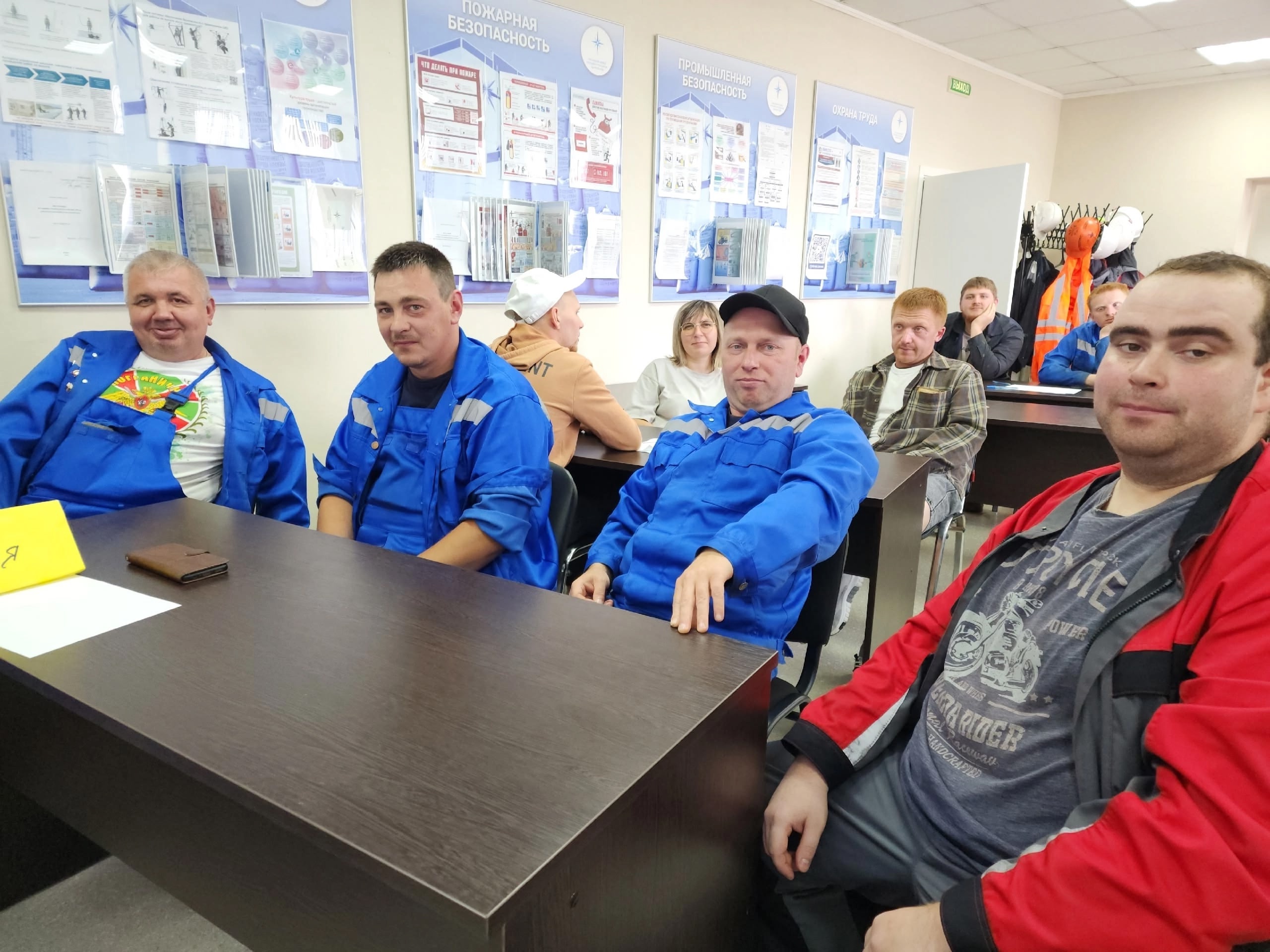 Совет молодежи УЗПМ провел серию игр «Что? Где? Когда?» для сотрудников завода, рис. 5