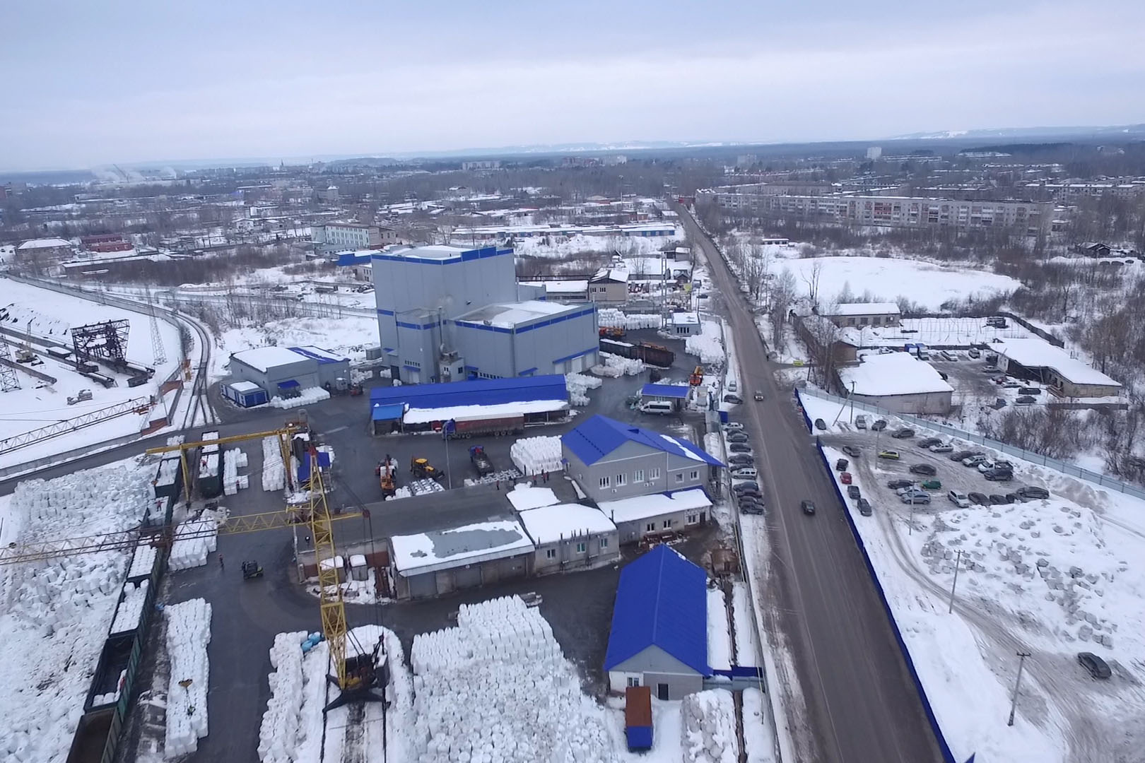 Реагент, уходи: рассказываем, опасны ли для горожан противогололедные смеси