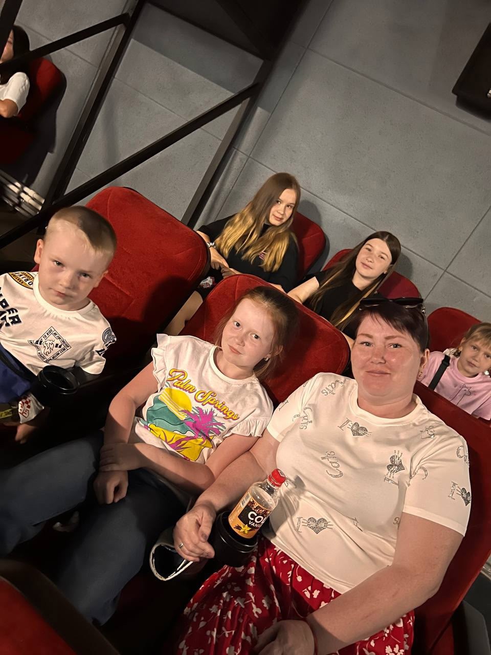 Уральский завод противогололедных материалов организовал день кино для сотрудников и их семей , рис. 5